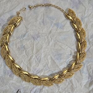 Gold Leaf Necklace VINTAGE